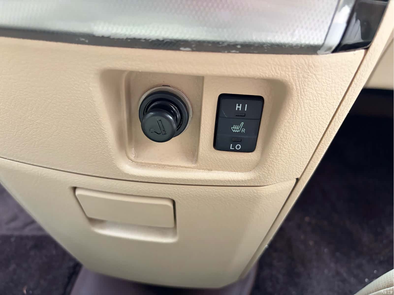 Toyota Alphard, 2013 8