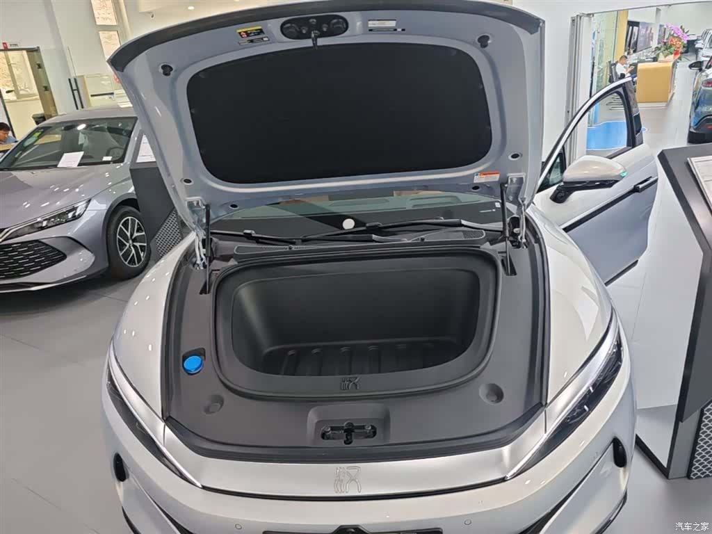 BYD Han, 2025 20