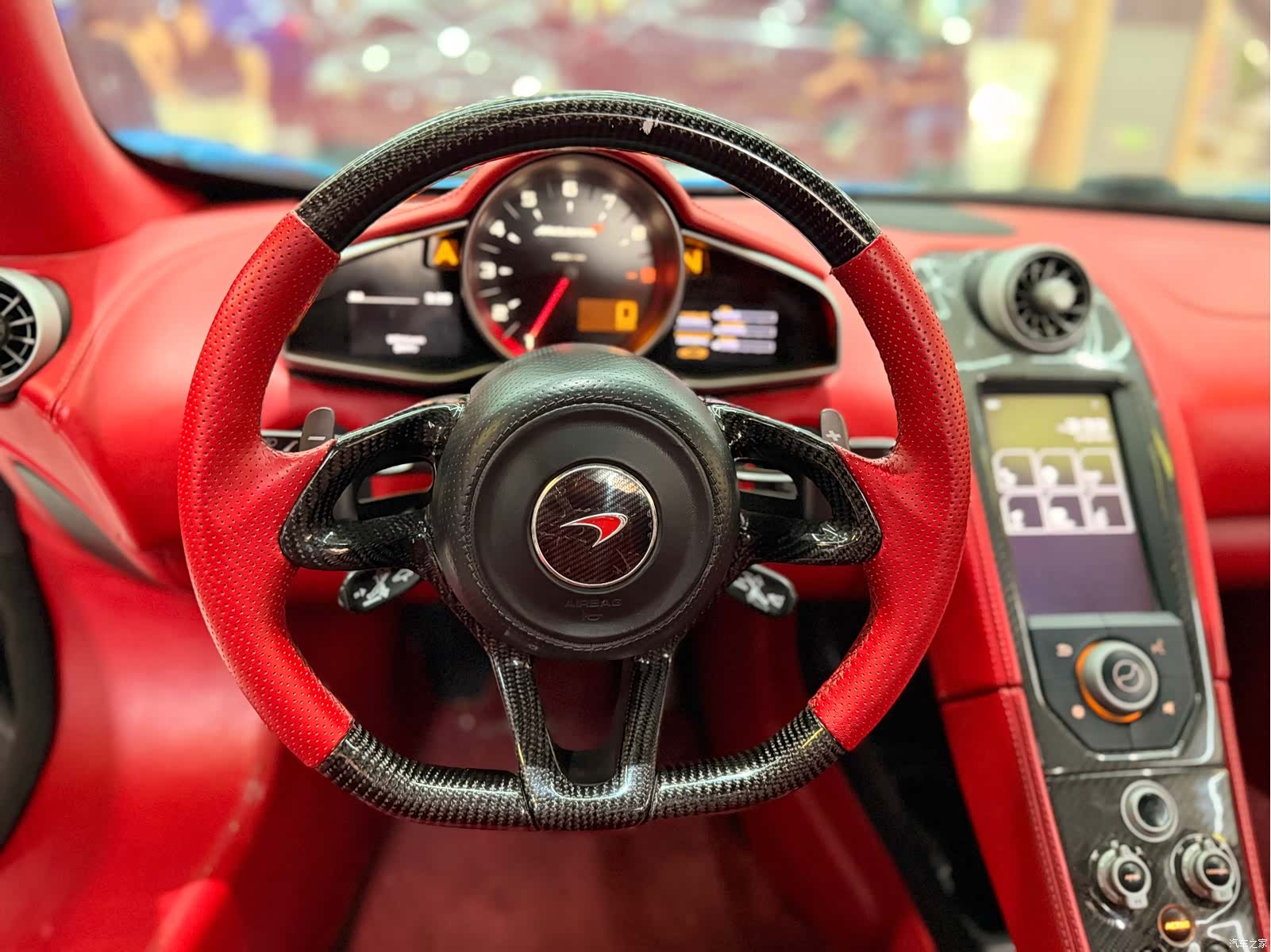 McLaren 12C, 2015 13