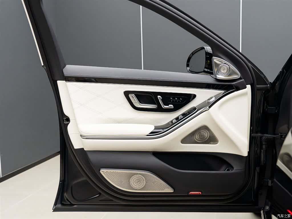 Maybach S-Class, 2024 9