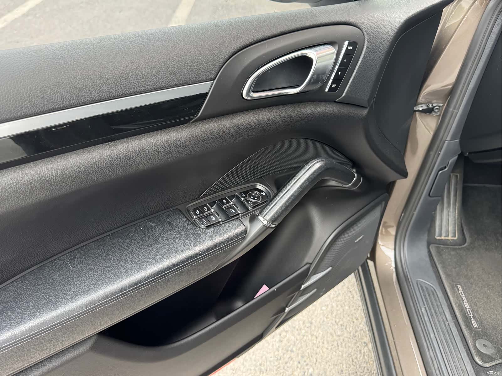 Porsche Cayenne, 2012 14