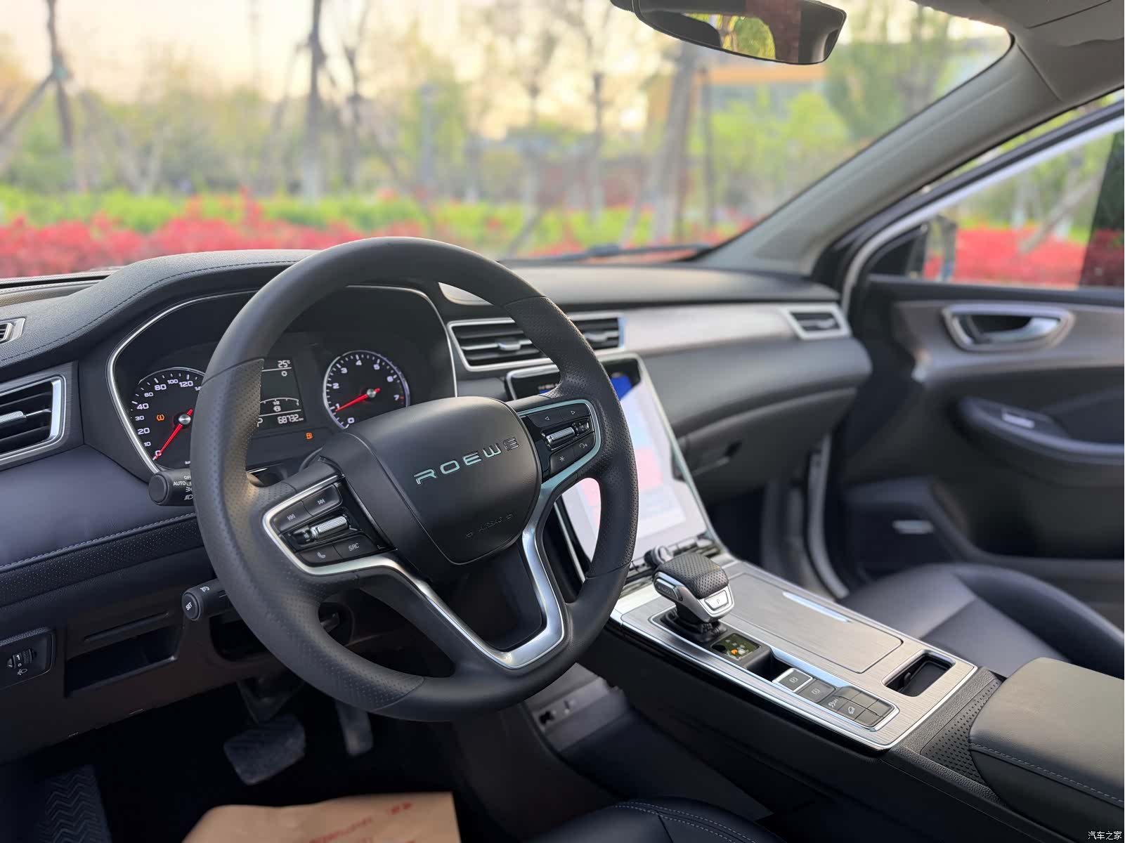 Roewe RX5, 2020 все фото