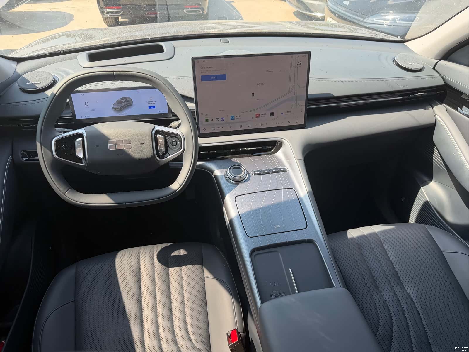 Geely Galaxy E5, 2025 8