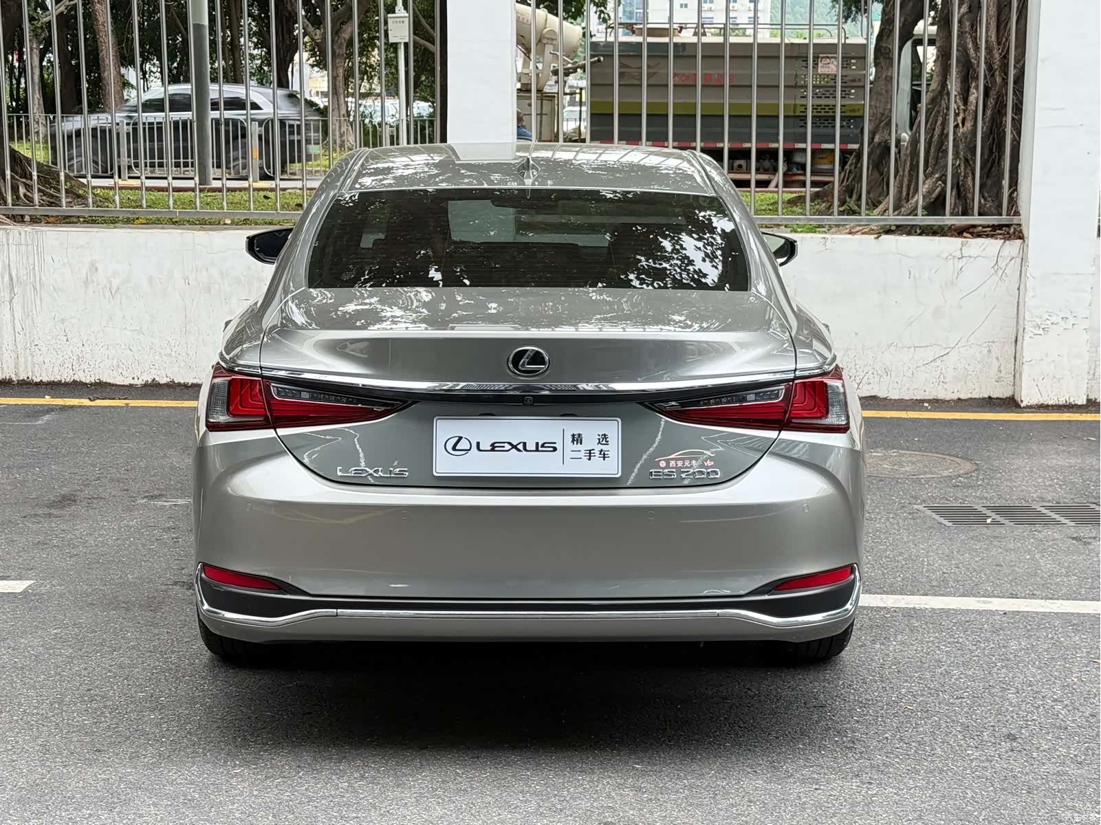 Lexus ES, 2024 8