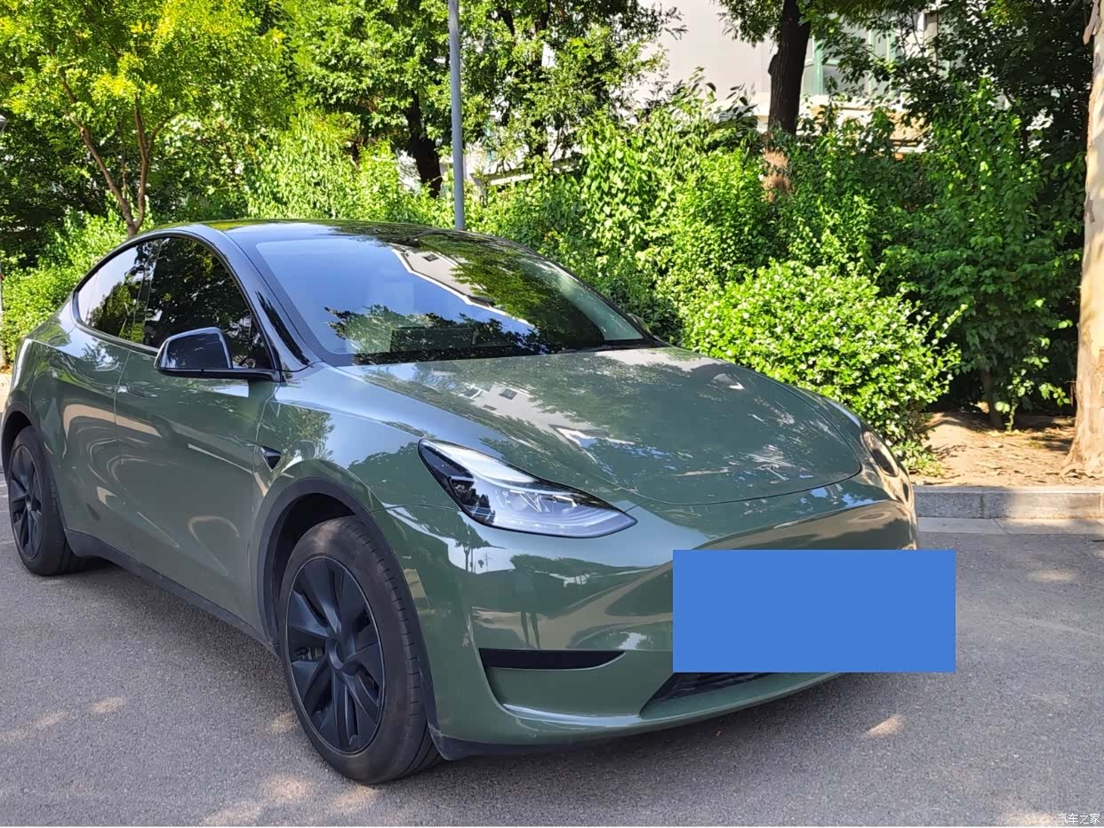 Tesla Model Y, 2024 4