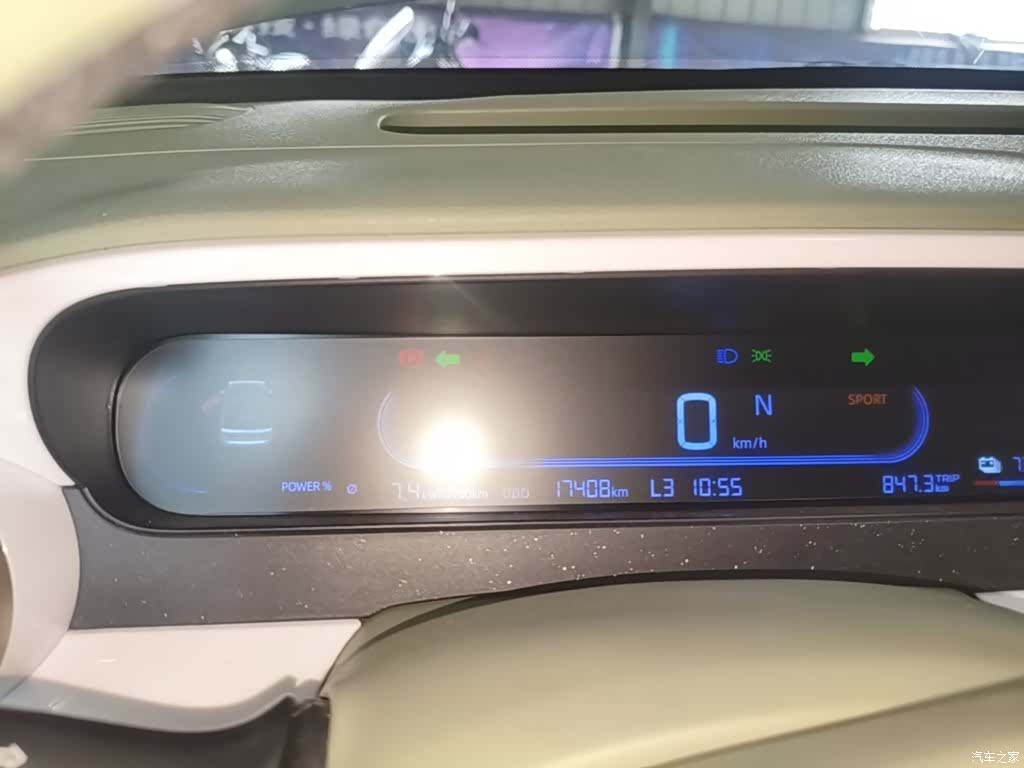 Geely Panda, 2025 12