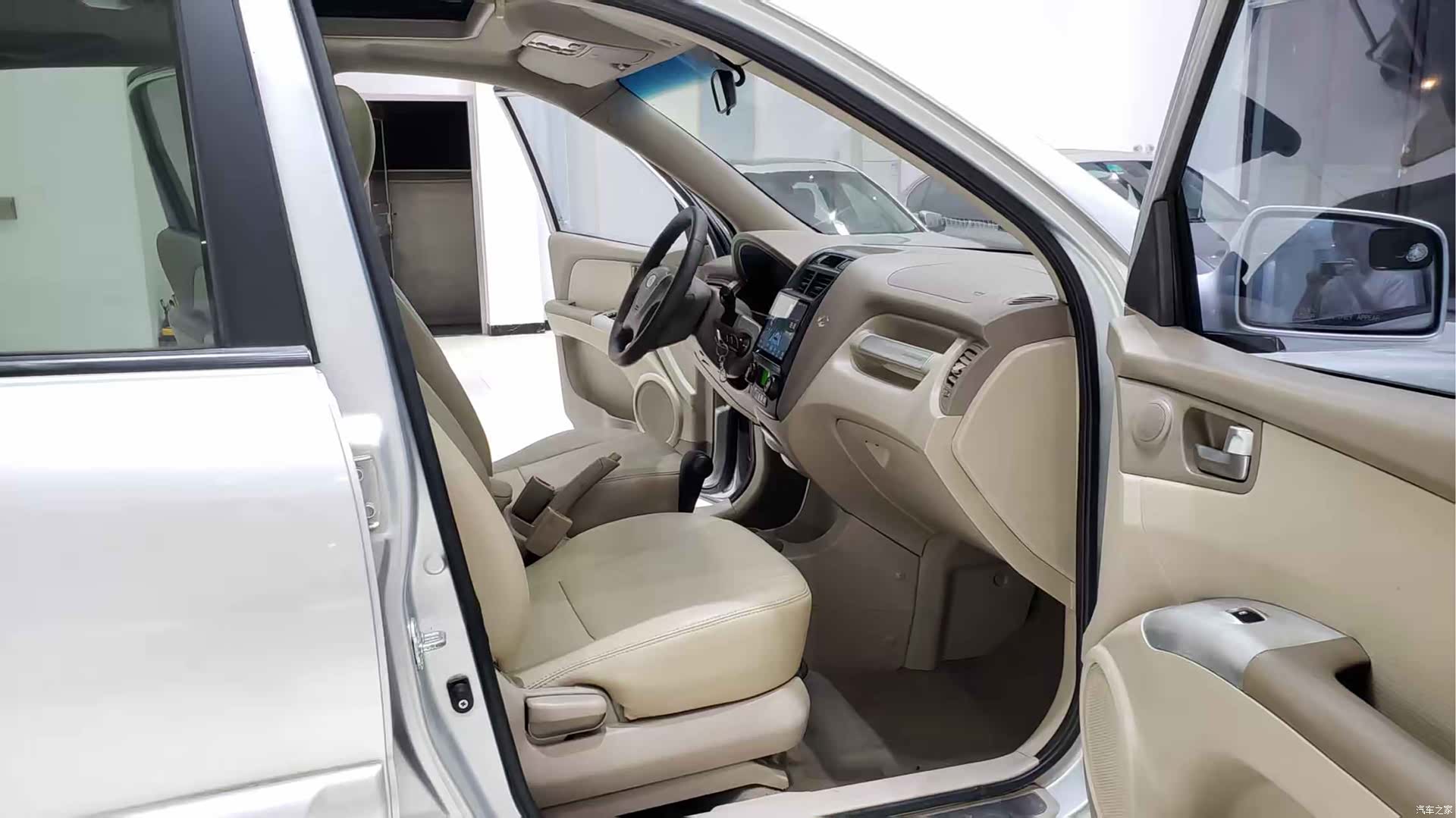 Kia GLS, 2008 6
