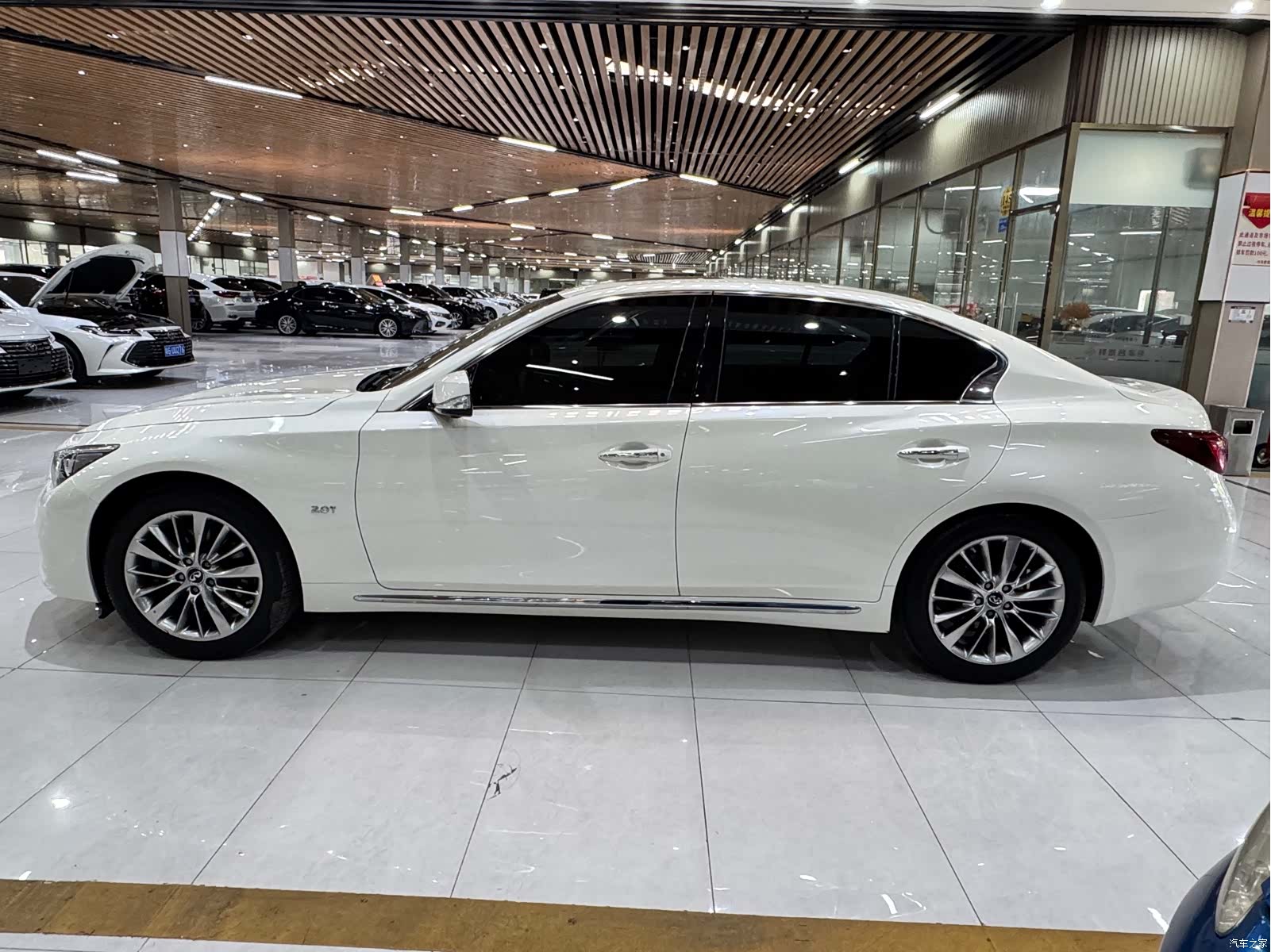 Infiniti Q50L, 2020 46