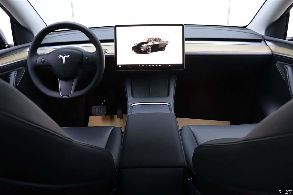 Tesla Model Y, 2022 25