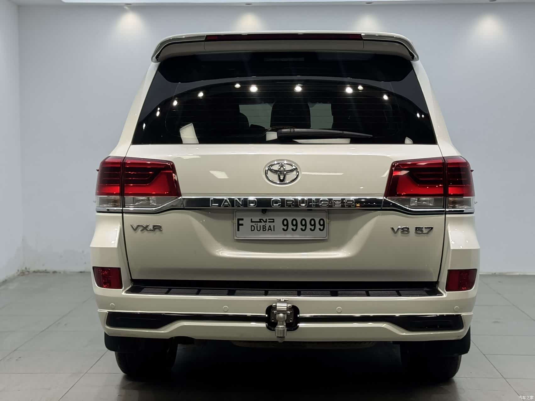 Toyota Land Cruiser, 2019 16