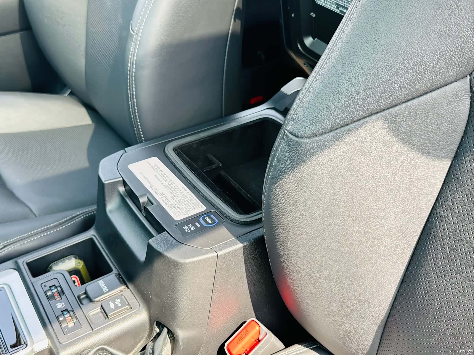 Toyota Prado, 2019 19