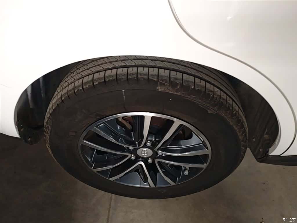 Geely X6, 2019 21