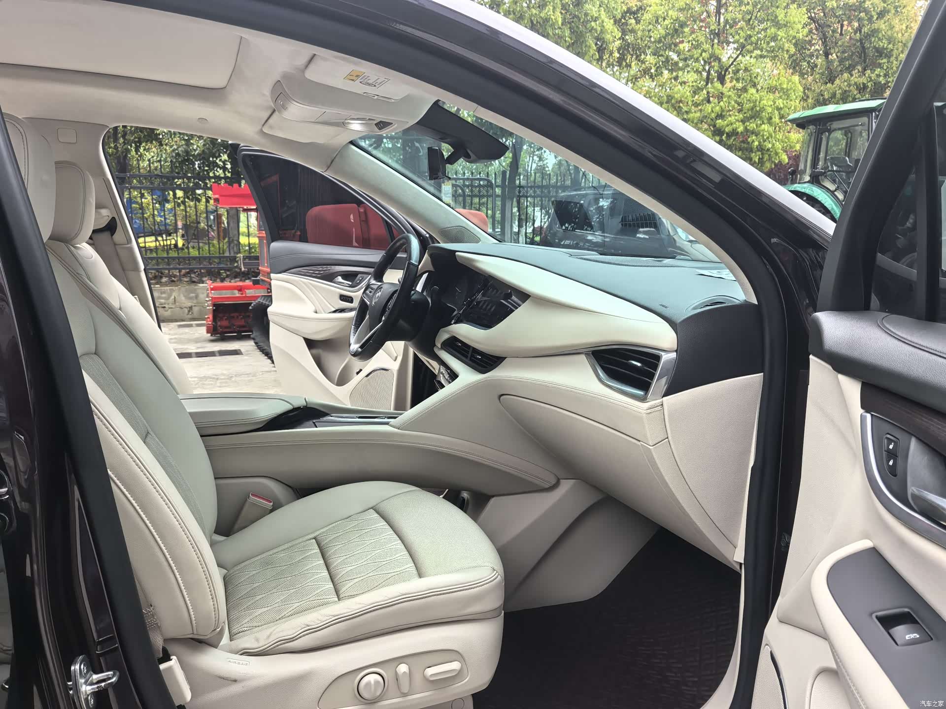 Buick Enclave, 2020 20