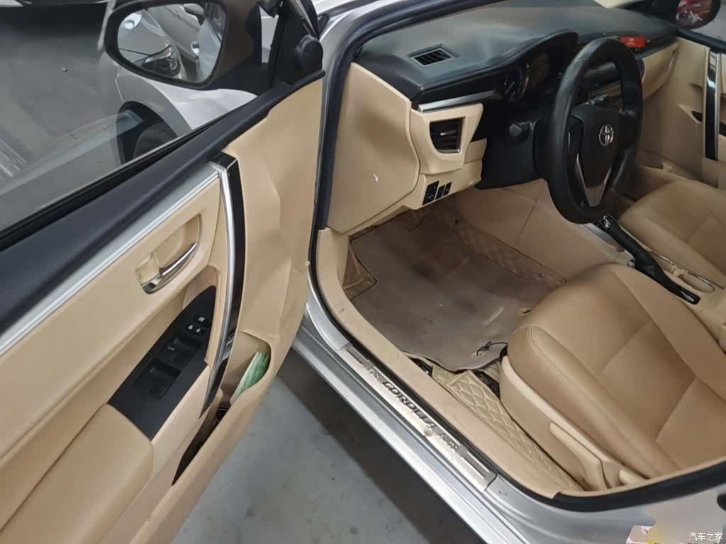 Toyota Corolla, 2015 16