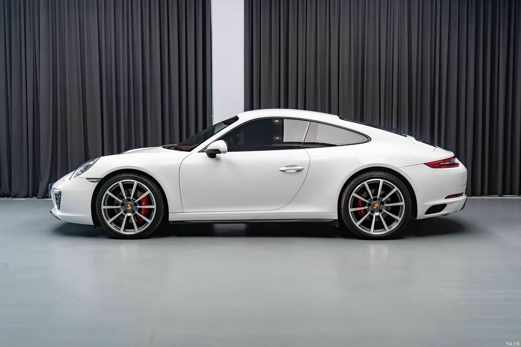 Porsche 911, 2017 3