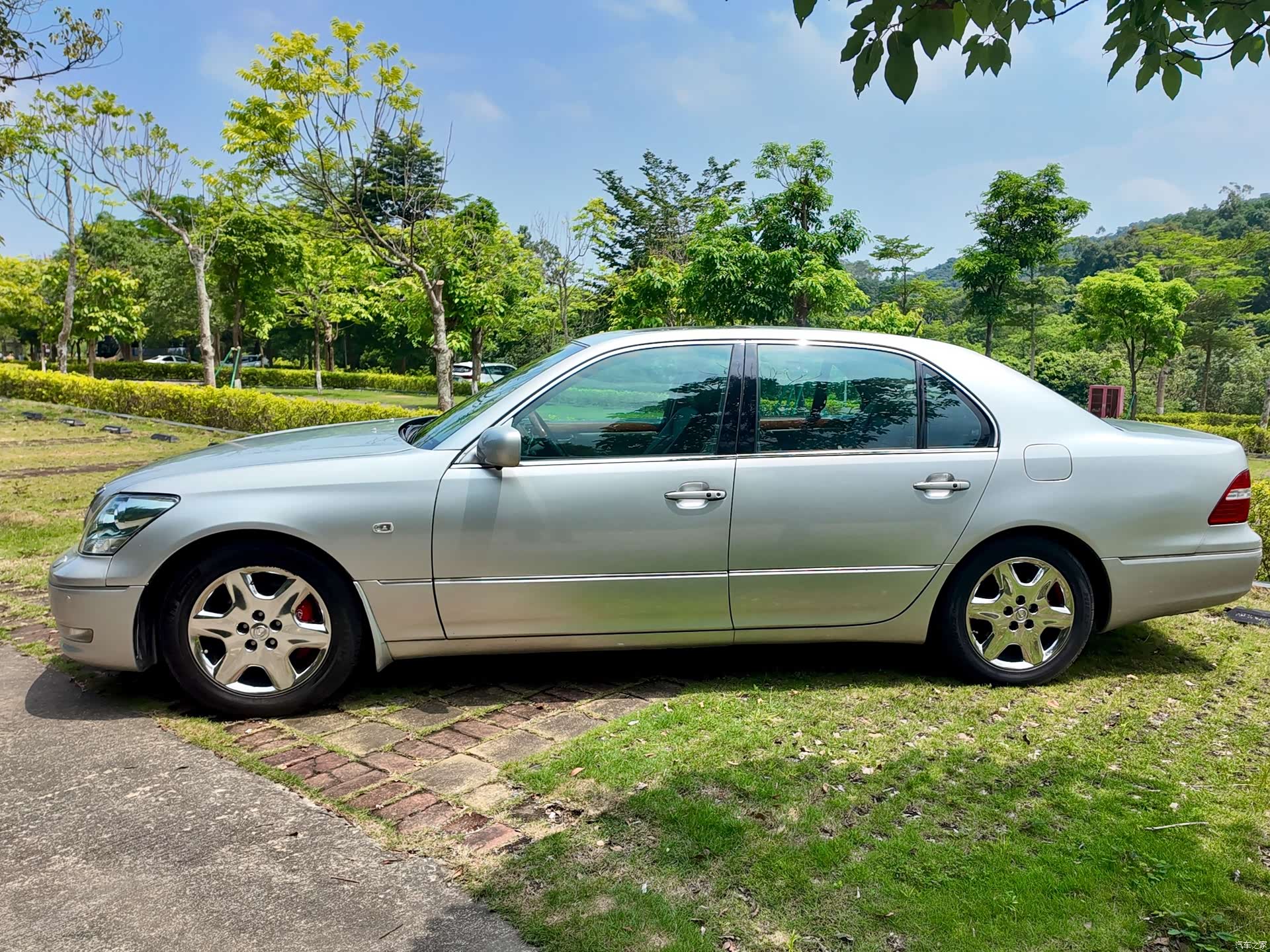 Lexus LS, 2005 53