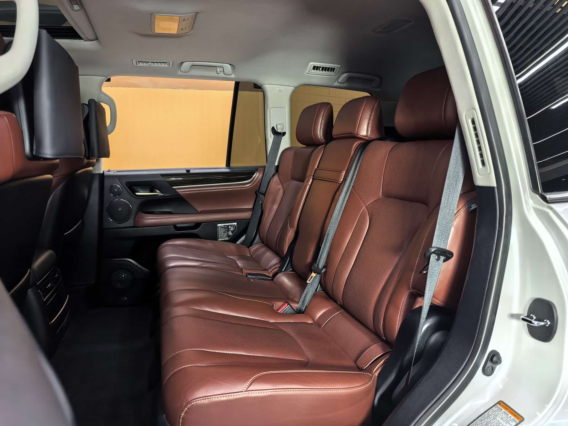 Lexus LX, 2020 12