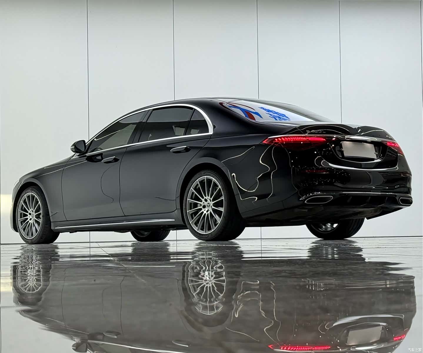 Mercedes-Benz S-Class, 2024 16