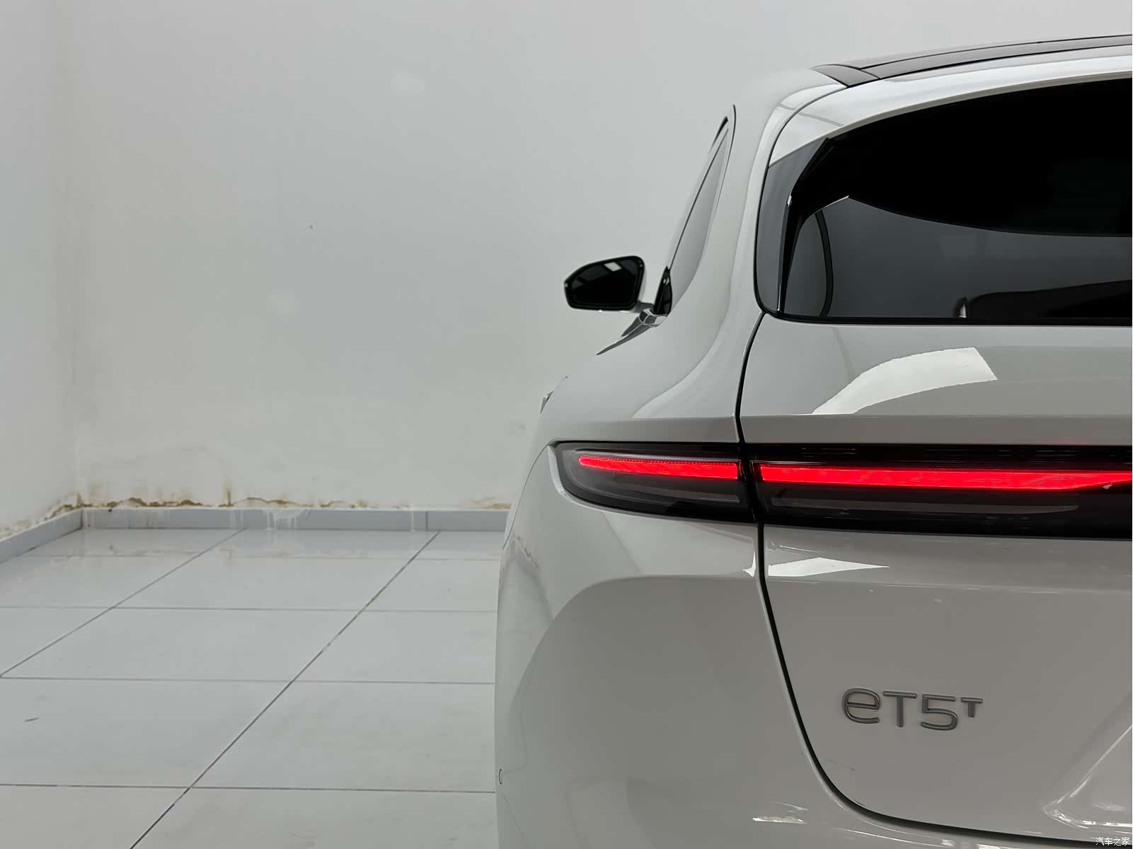 NIO ET5, 2024 11
