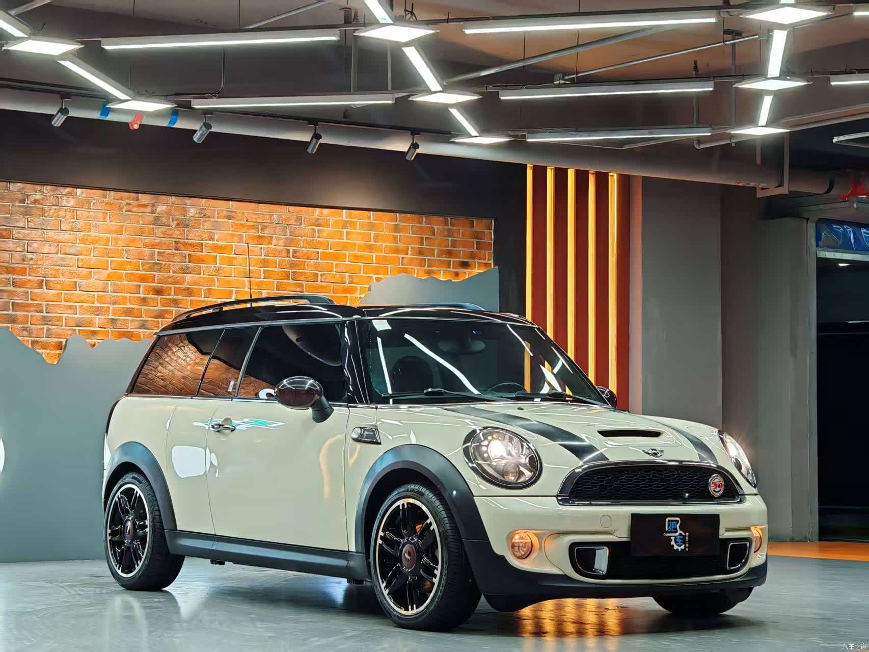 Mini Clubman, 2012 4