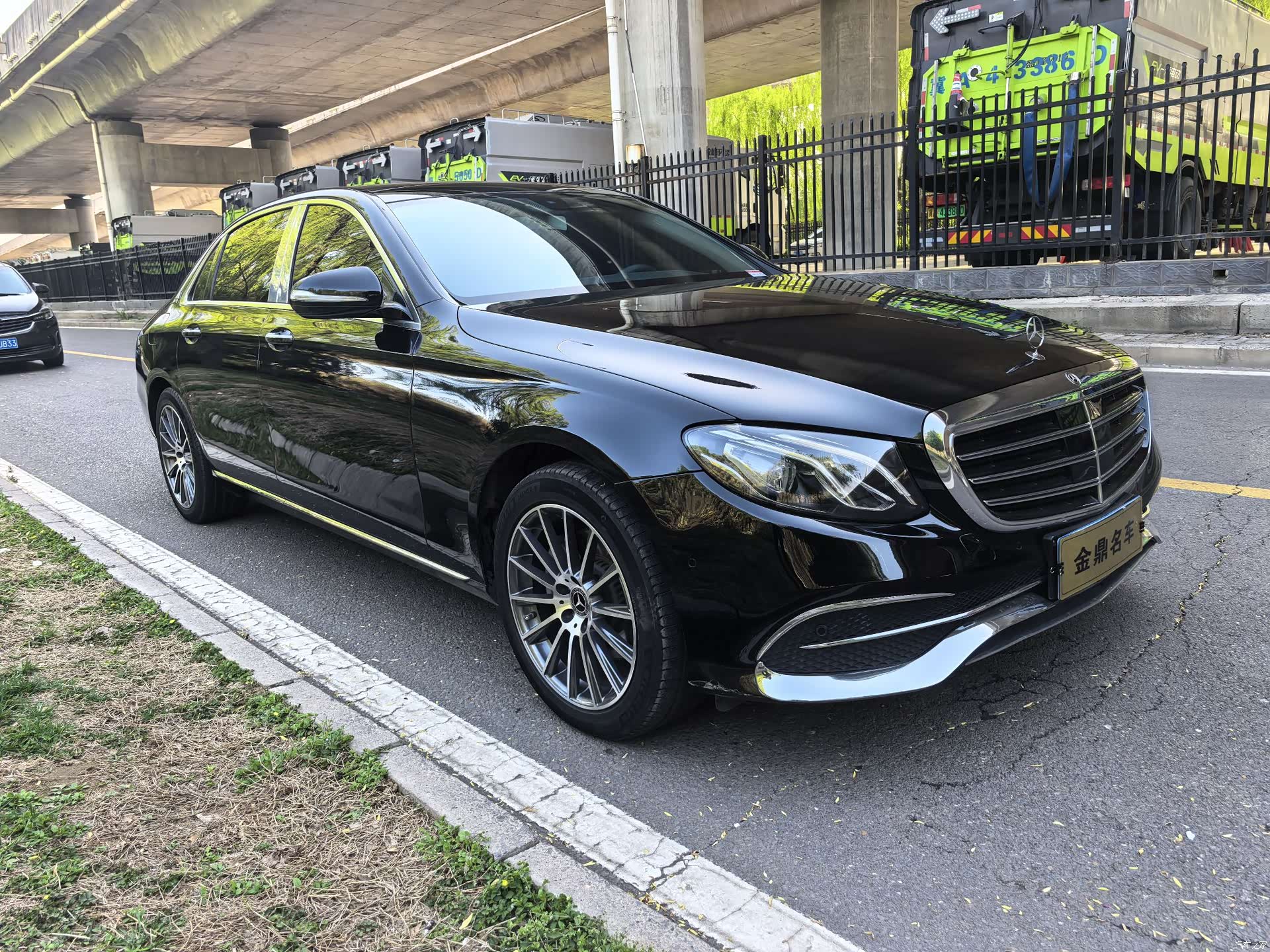 Mercedes-Benz E-Class, 2020 3
