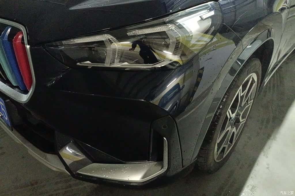 BMW X1, 2023 все фото