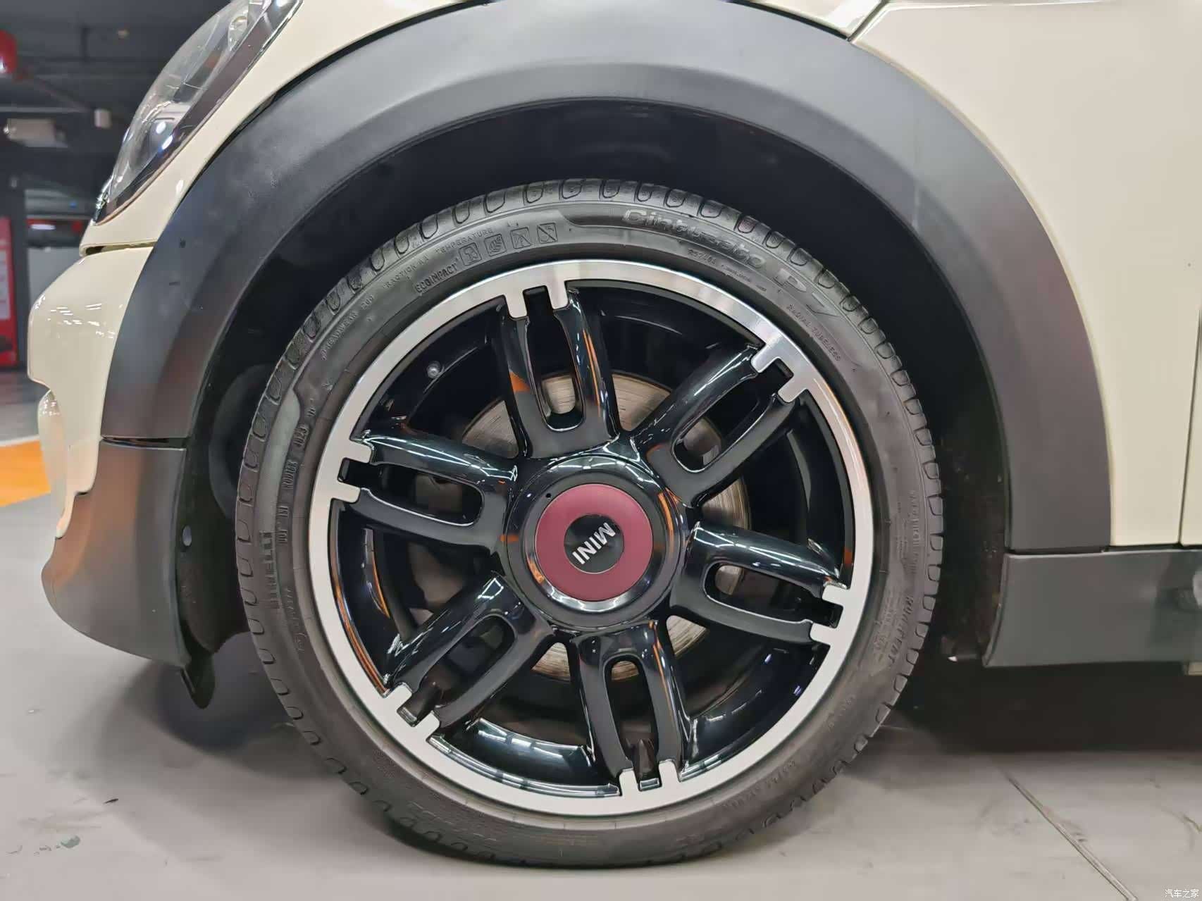 Mini Clubman, 2012 8