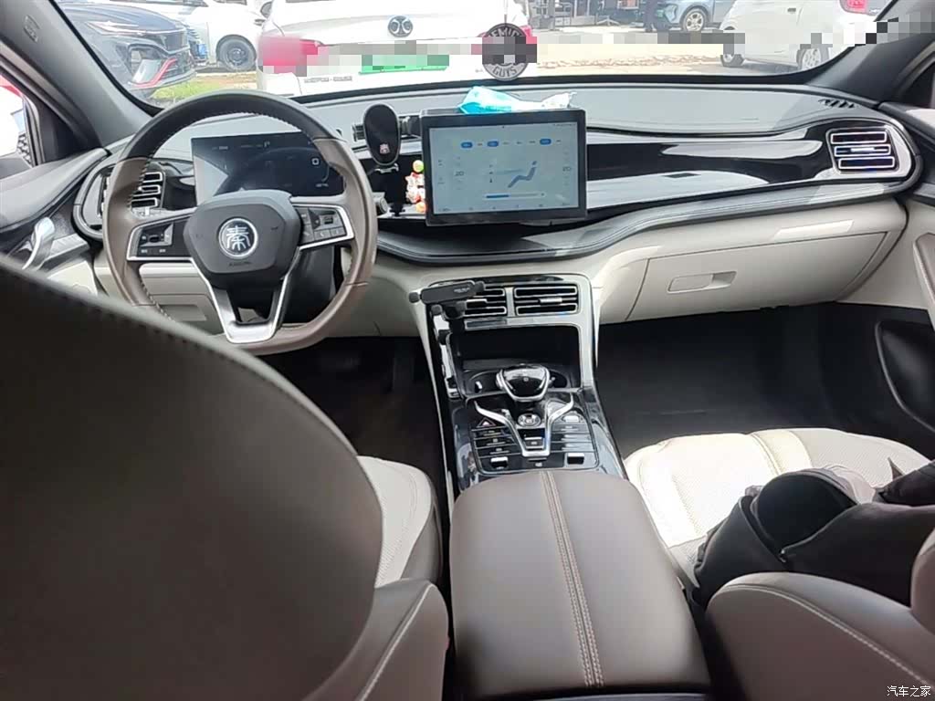 BYD Qin, 2024 13