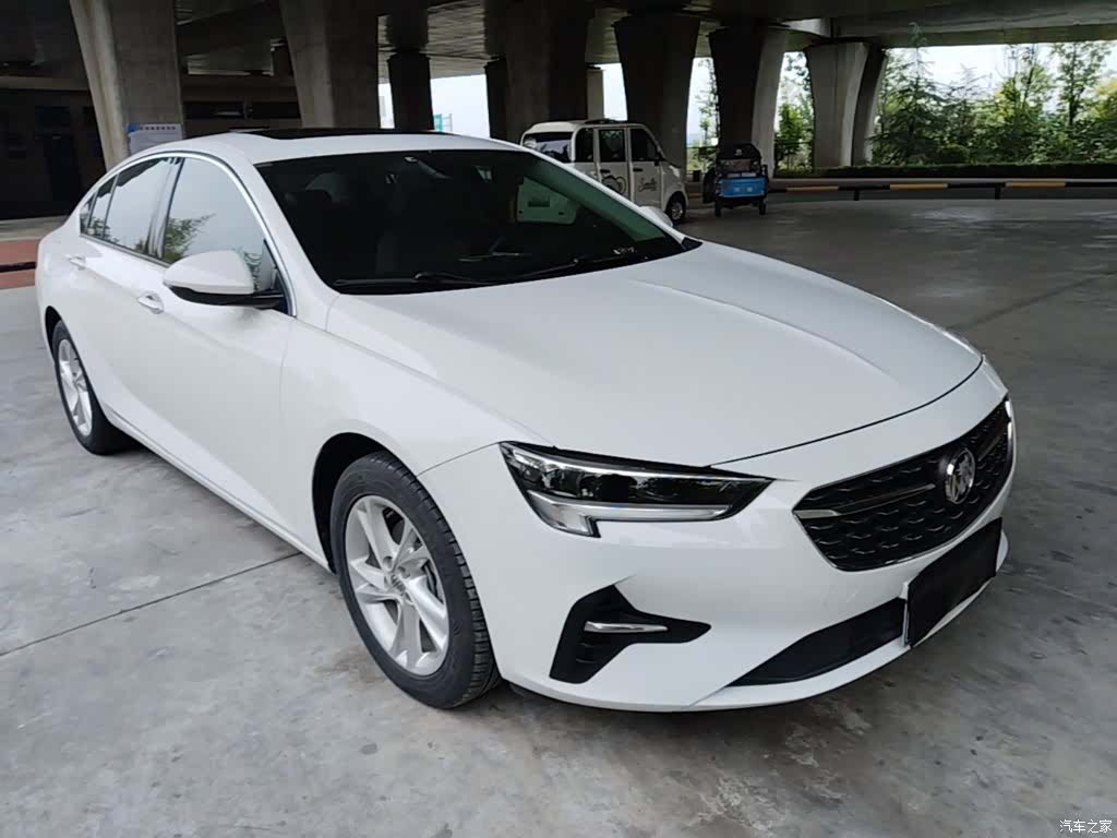 Buick Regal, 2020 4