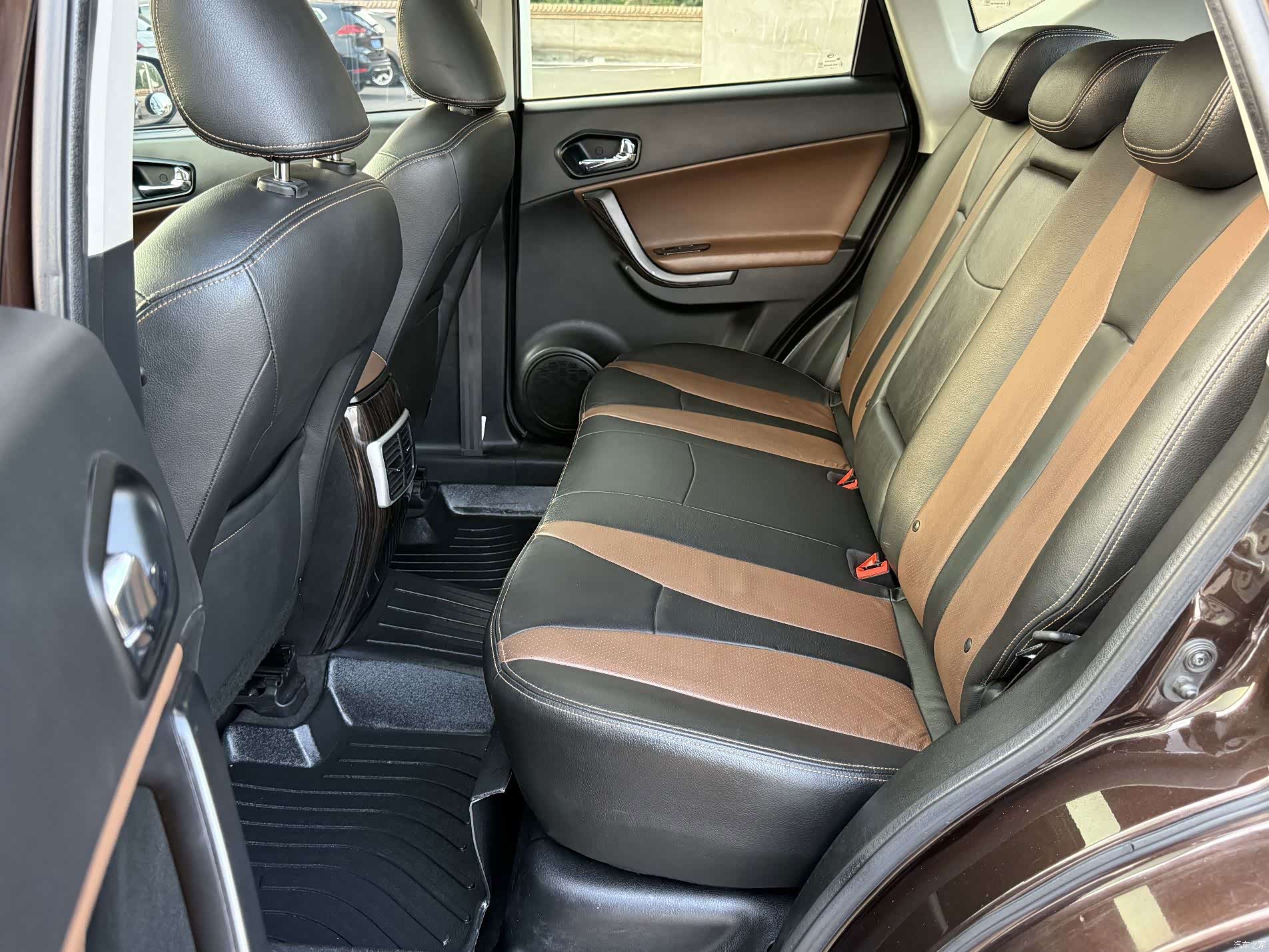 GAC GS5, 2015 13