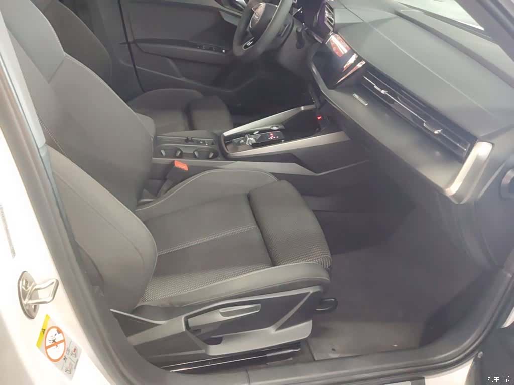 Audi A3, 2021 25