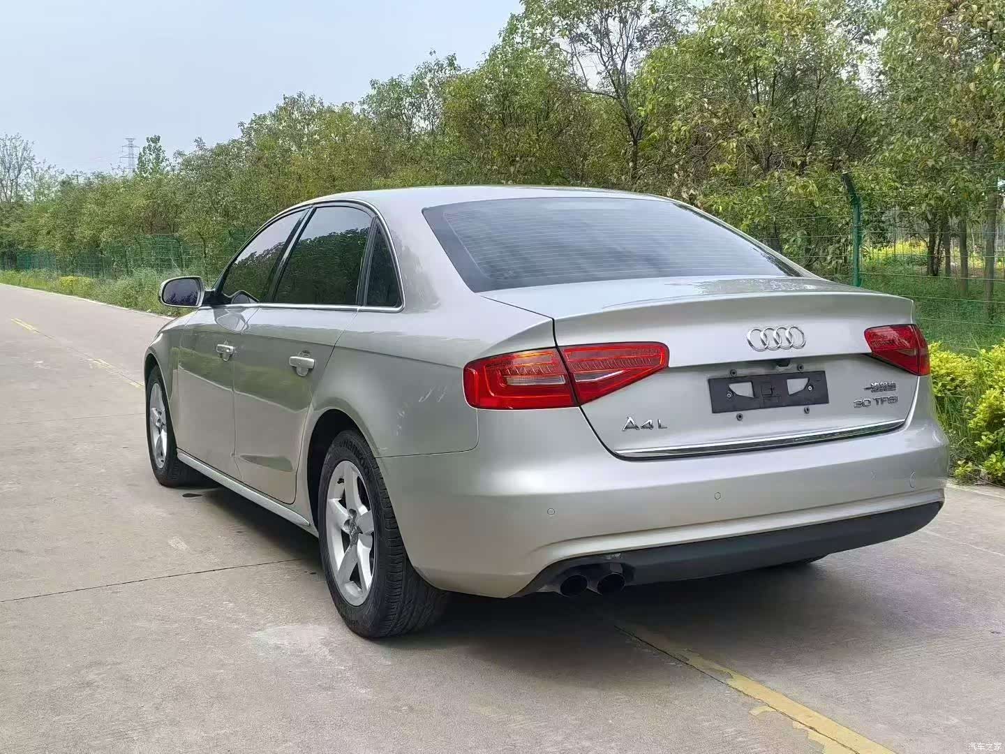 Audi A4L, 2016 6