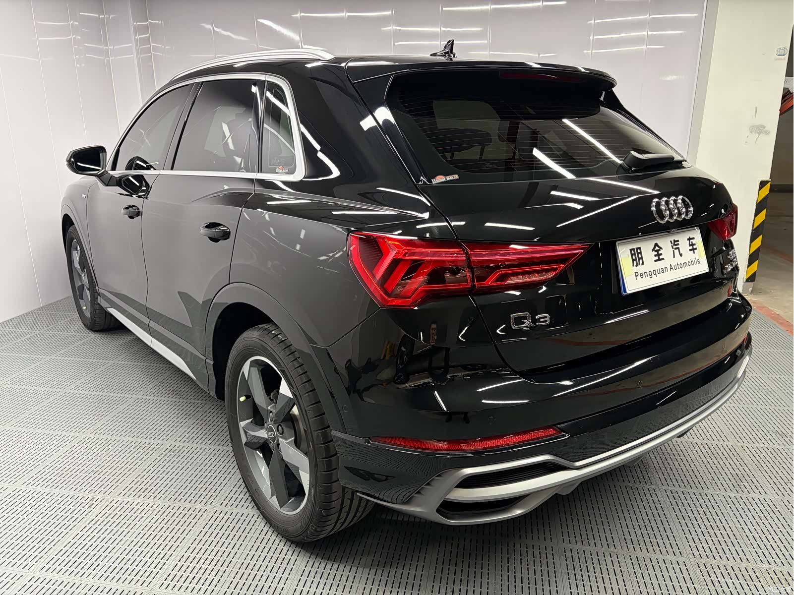 Audi Q3, 2022 16