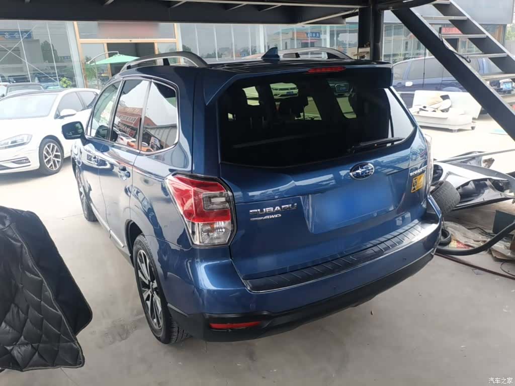 Subaru Forester, 2017 все фото