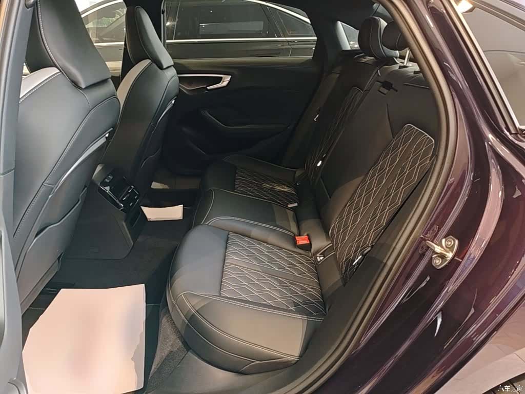 Audi A5, 2025 17