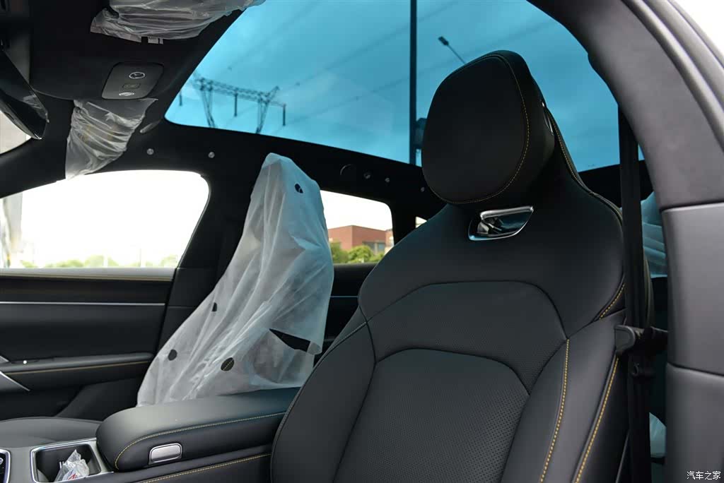 SAIC ShangJie Z7T, 2026 8
