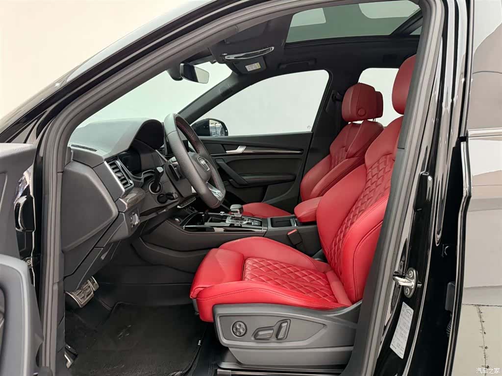 Audi Q5, 2022 15