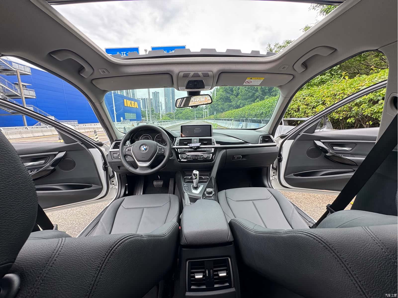 BMW 3 Series, 2017 11