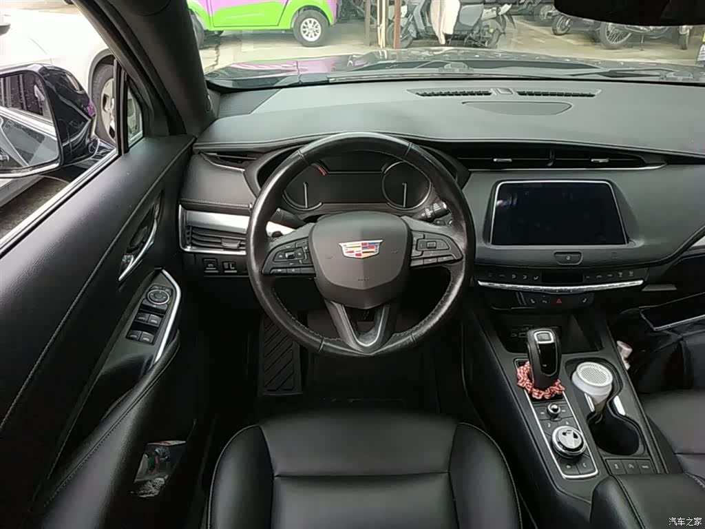 Cadillac XT4, 2019 7