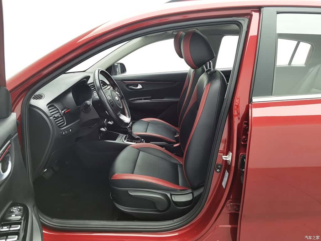 Kia KX, 2019 10