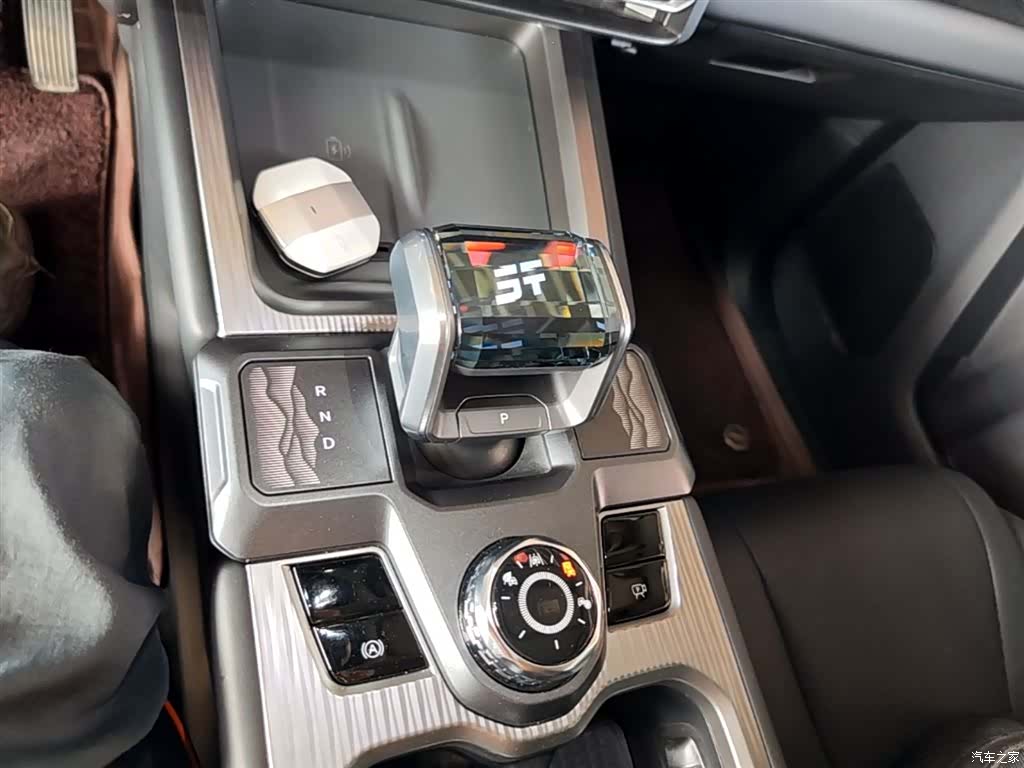 Jetour Discovery, 2025 14