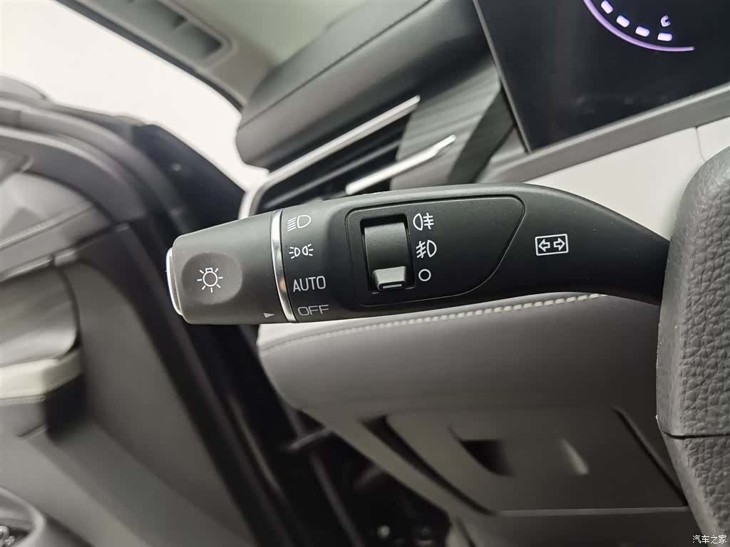 Ford Equator, 2023 21