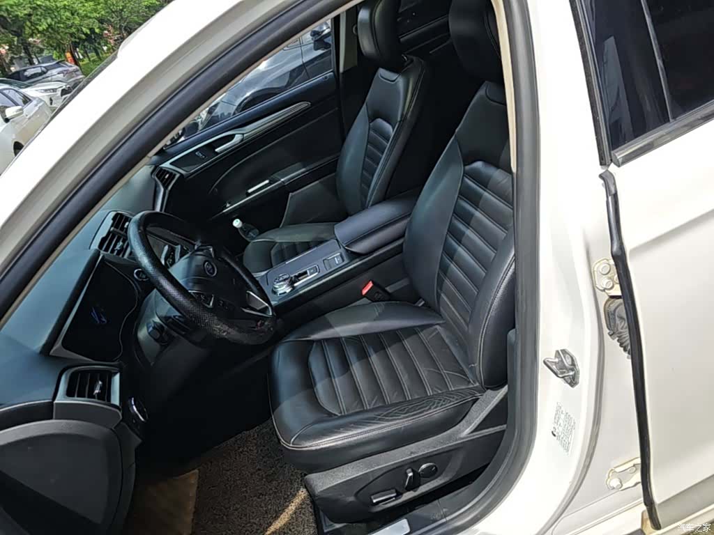 Ford Mondeo, 2017 15