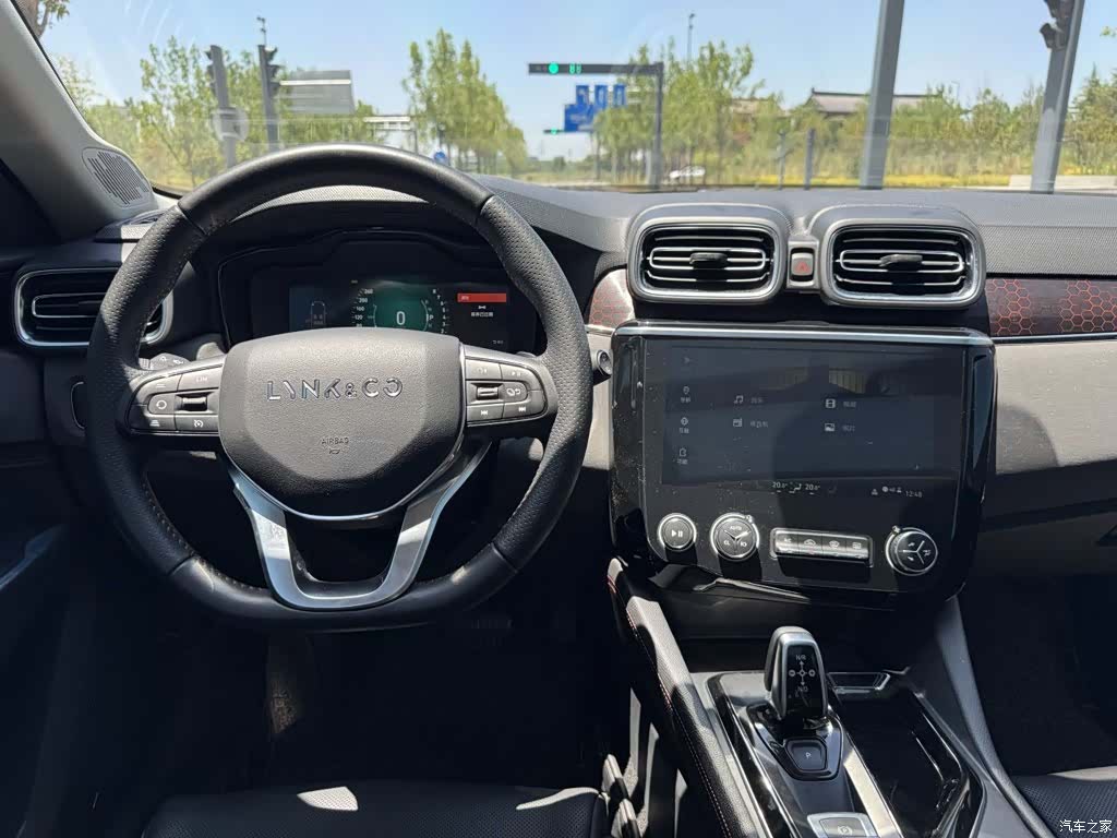 Lynk & Co 01, 2019 6