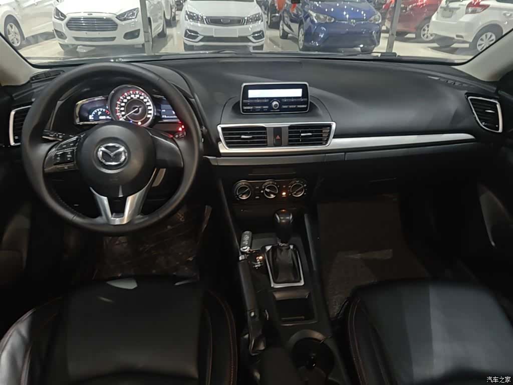 Mazda Mazda3, 2016 10