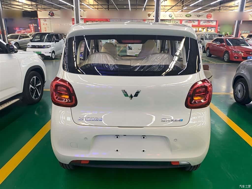 Wuling MINIEV, 2026 6