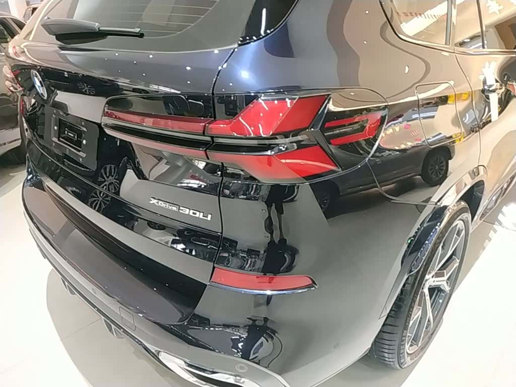 BMW X5, 2025 8
