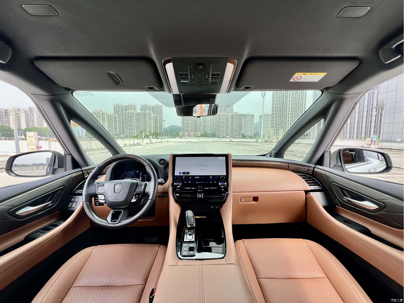 Toyota Vellfire, 2025 8