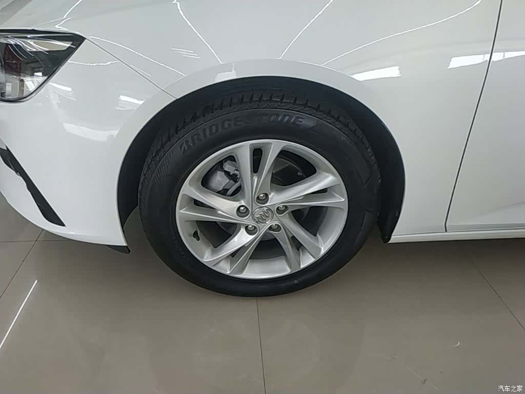 Buick Regal, 2022 23