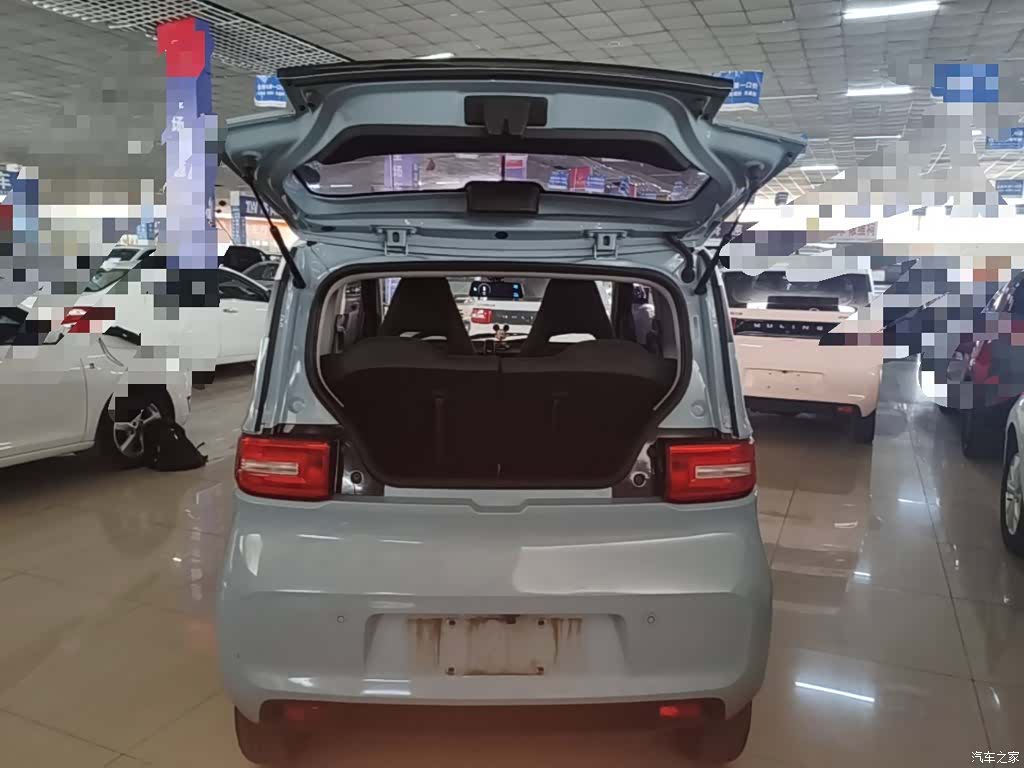 Wuling MINIEV, 2020 19